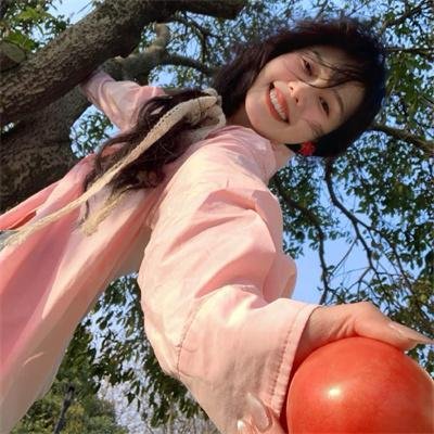 漂浮于太空的教室